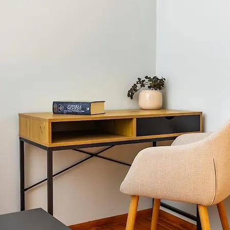 Kosmos In The Area In * Φιλιππούπολη